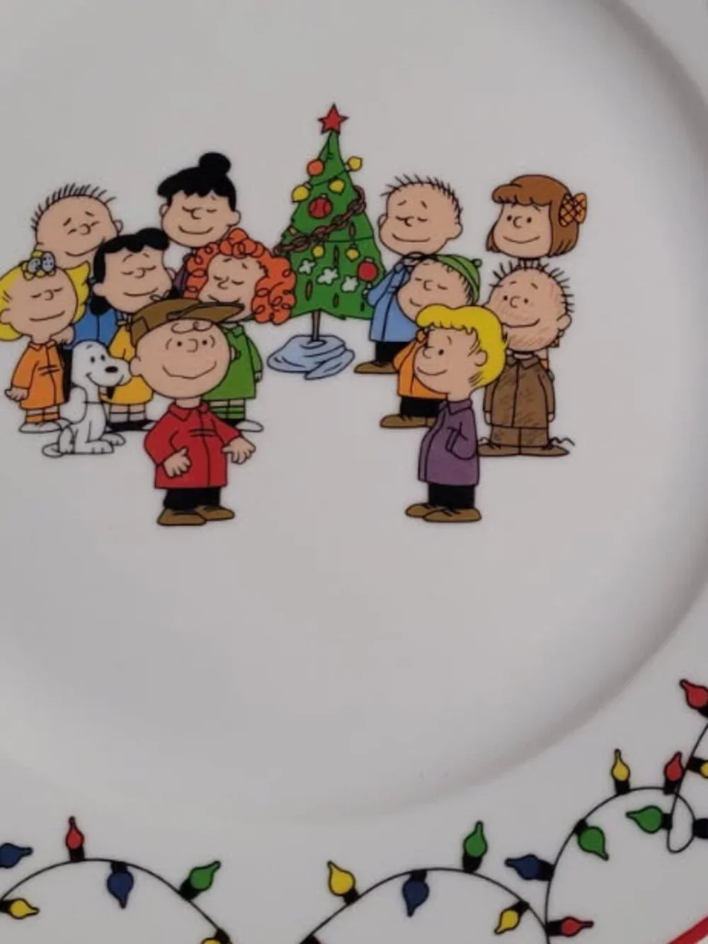 New A Charlie Brown Christmas Dinner Plate - Snoopy, Charlie Brown Peanuts
